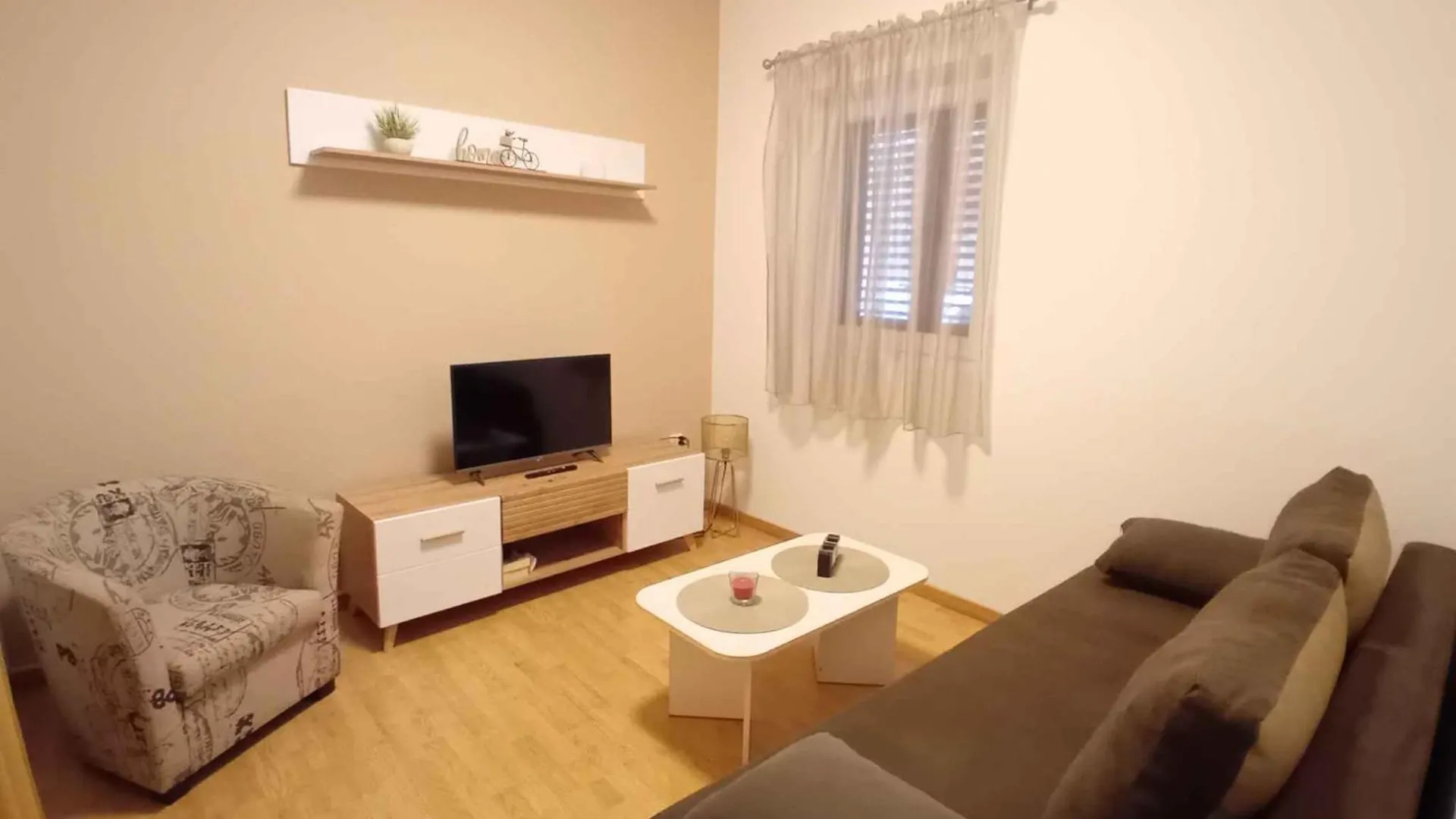 Apartment In Mali Vareski/Istrien 8693